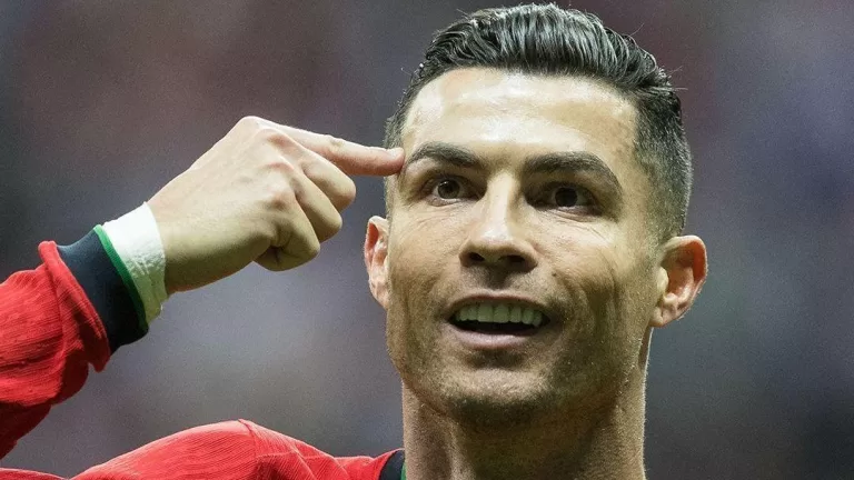 Cristiano Ronaldo marca 906º gol e Portugal vence Polônia na Liga das Nações