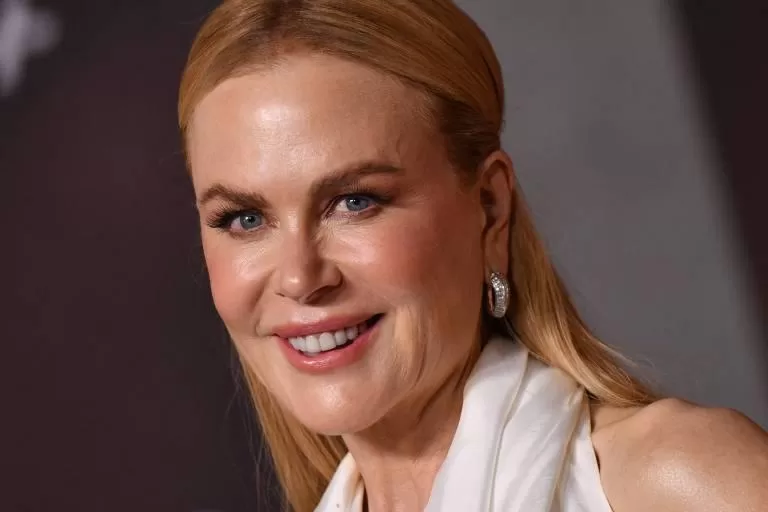 Nicole Kidman pausa filmagens de “Babygirl” por exaustão nas cenas sexuais