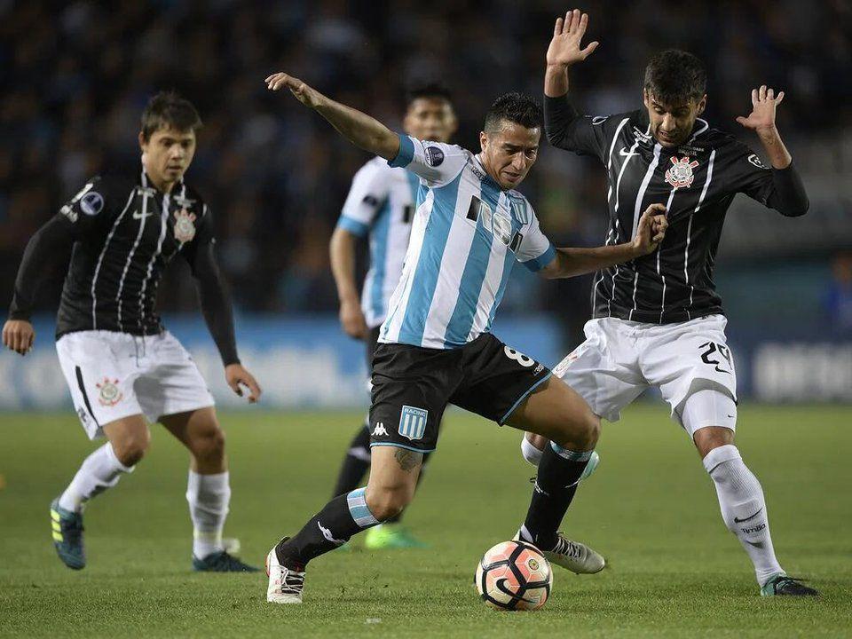 Corinthians e Racing se enfrentam na Copa Sudamericana