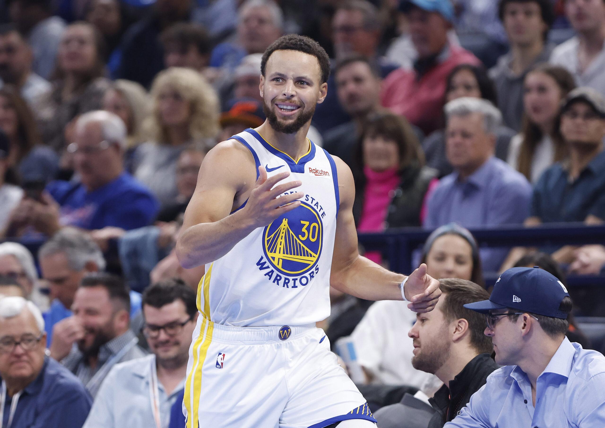 Warriors vs Clippers em ação no Chase Center