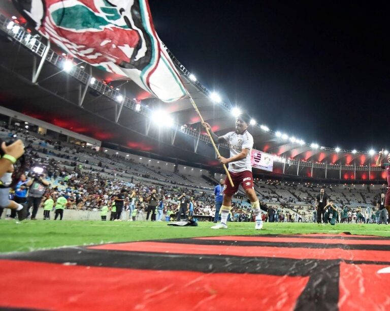 Fluminense e Athletico-PR se enfrentam em jogo decisivo no Maracanã