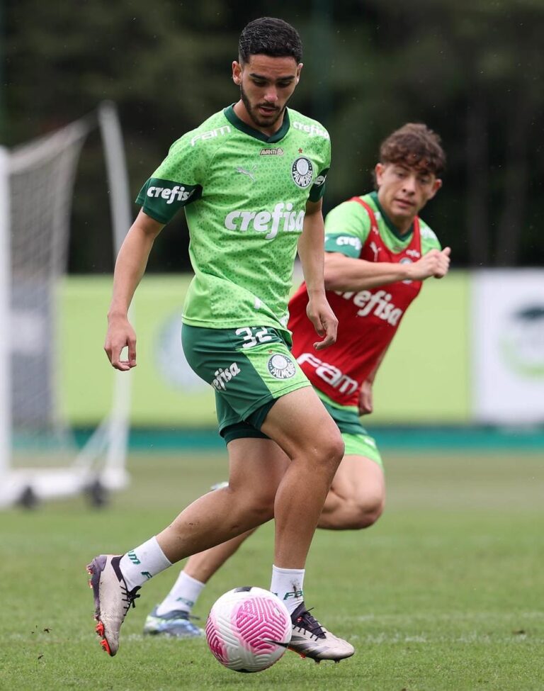 Figueiredo Surge Como Promessa do Palmeiras Após Longo Período de Recuperação