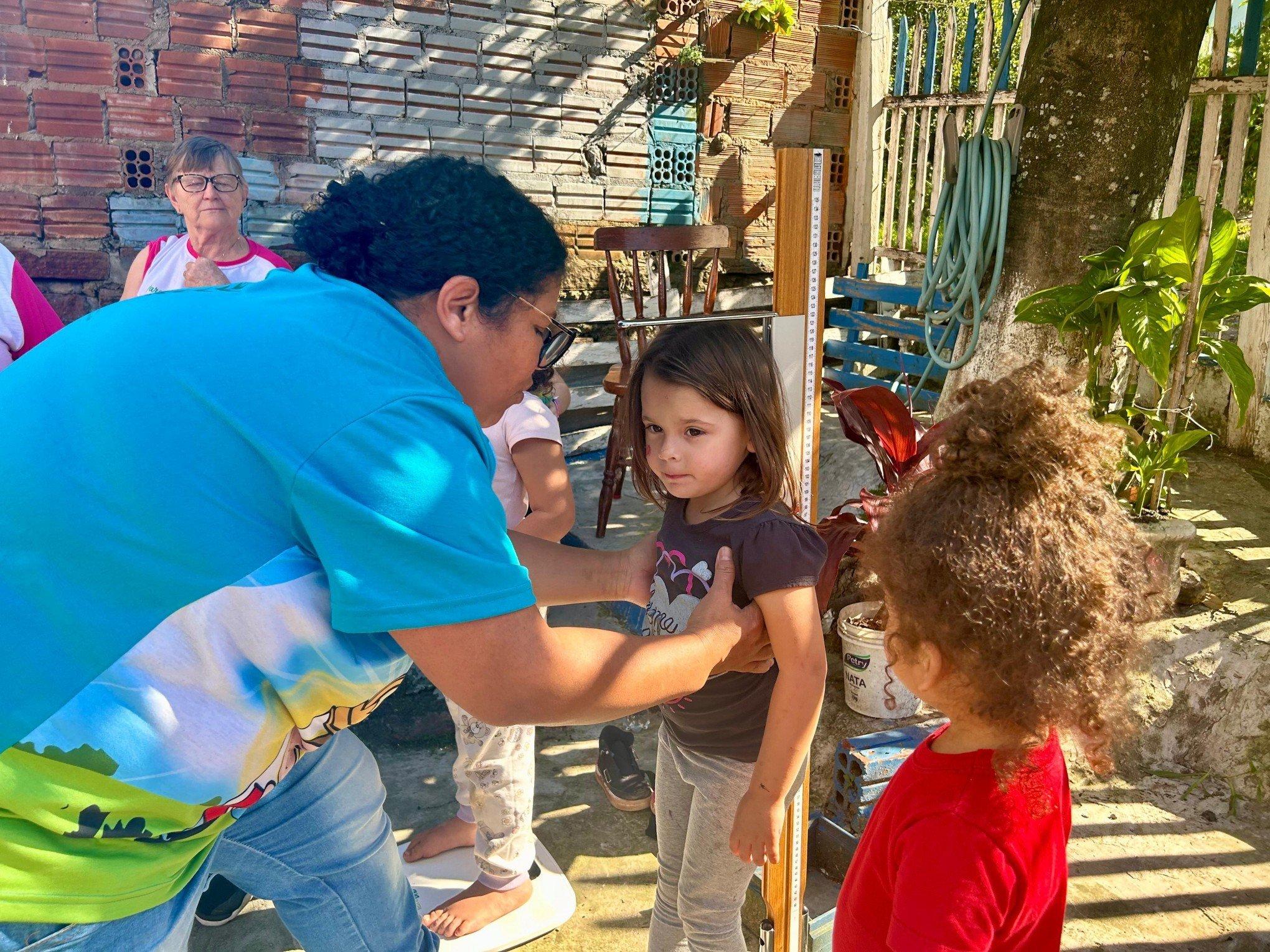 Celebração dos 40 anos da Pastoral da Criança marca busca por mais voluntários na região.