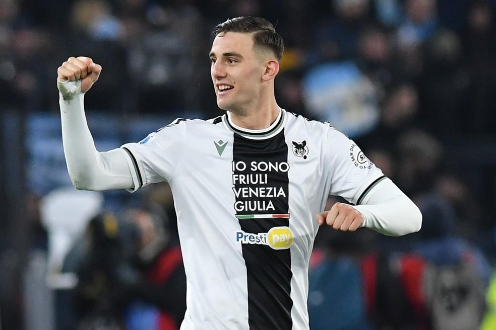 Lorenzo Lucca foi escolhido para o lugar de Moise Kean