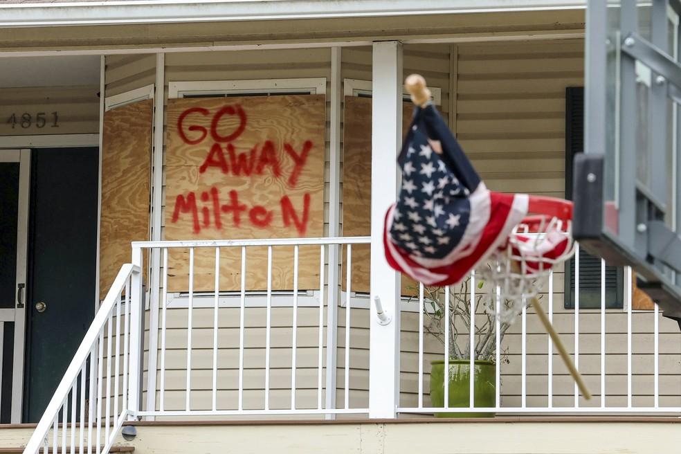 Casa reforçada com madeira em Port Richey