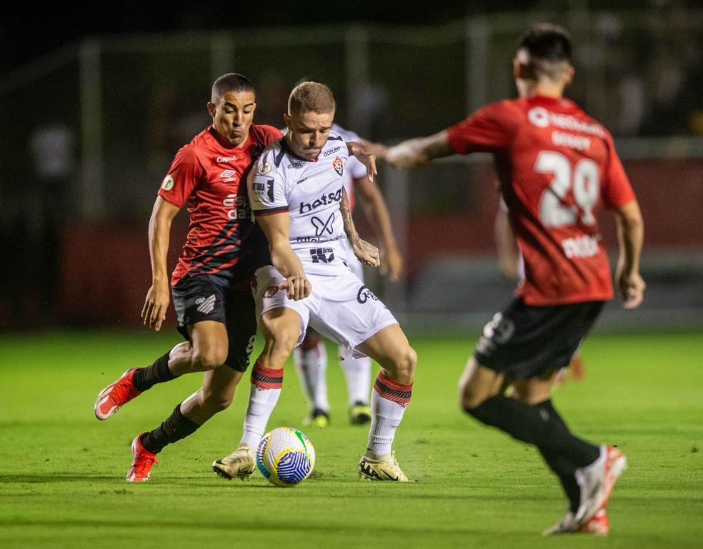 Athletico recebe o Vitória nas próximas semanas