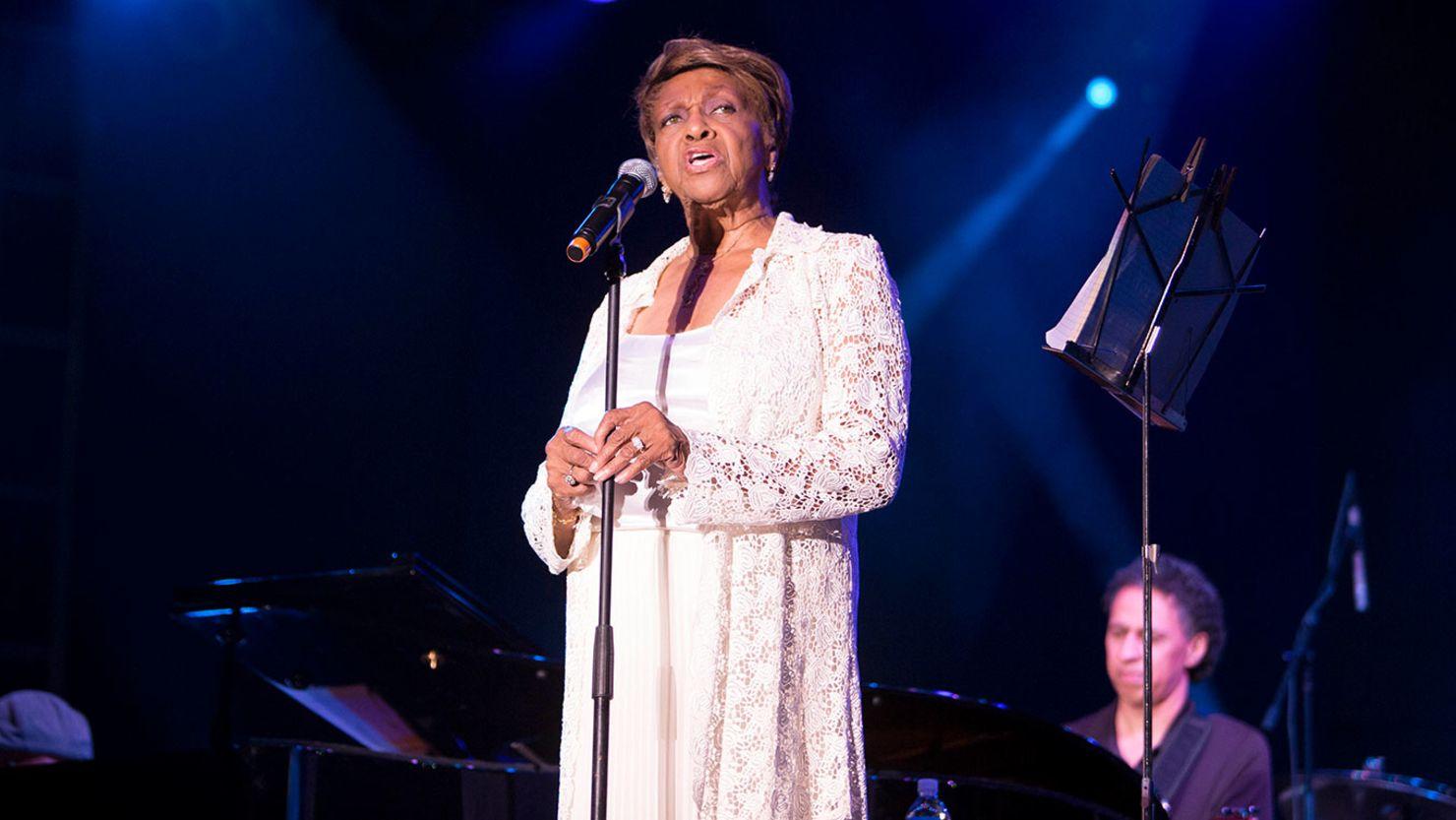 Cissy Houston durante o 30º Aniversário do Martin Luther King Jr. Concert Series Gospel Night em Brooklyn