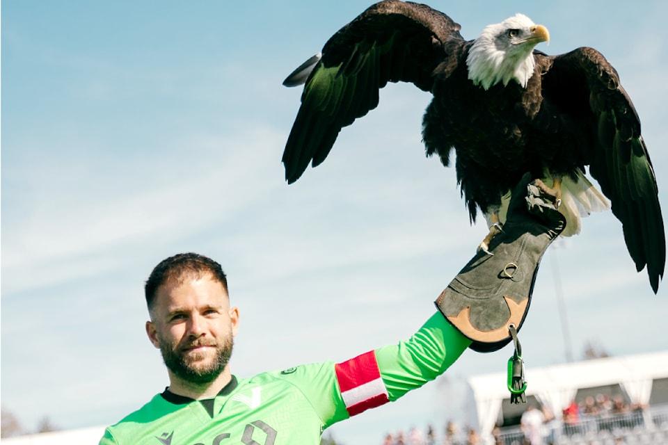 Callum Irving, goleiro do Vancouver FC, fala sobre gratidão e o desafio da próxima partida.