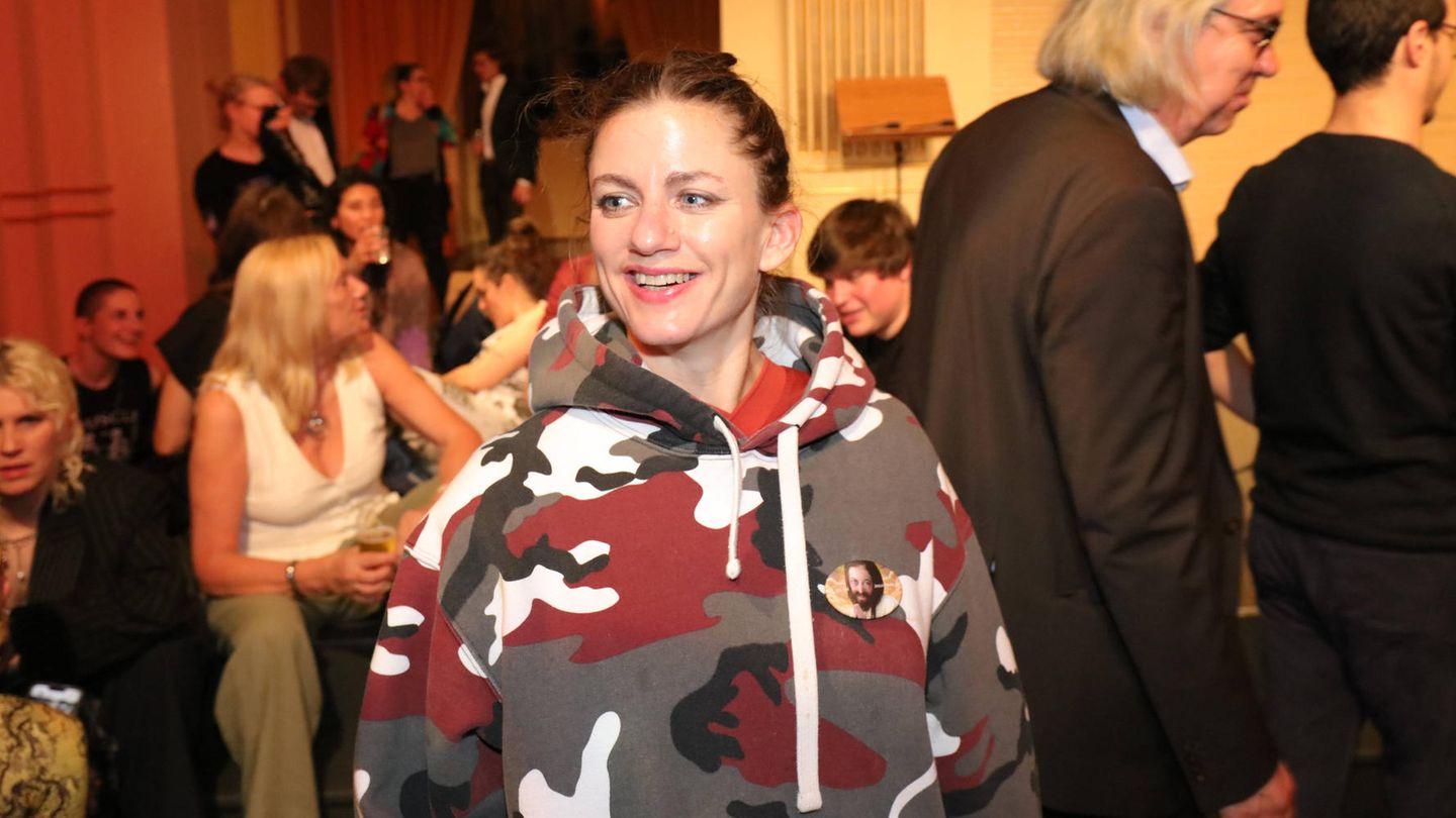 Florentina Holzinger e o escândalo da ópera 'Sancta'
