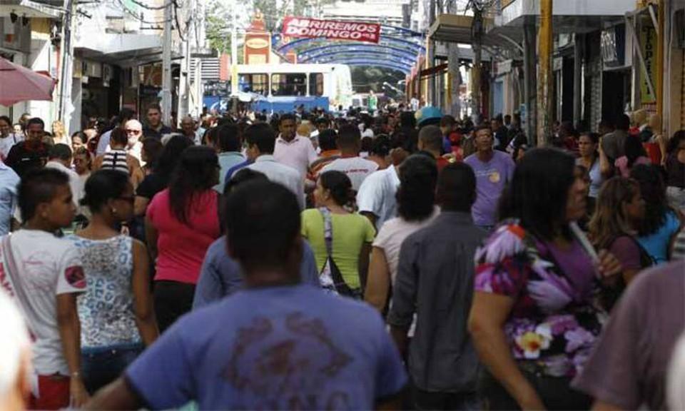 As lojas de rua abrirão de maneira facultativa