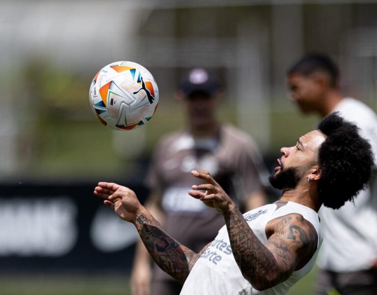 Corinthians e Racing se enfrentam na semifinal da Copa Sul-Americana com mudanças na escalação