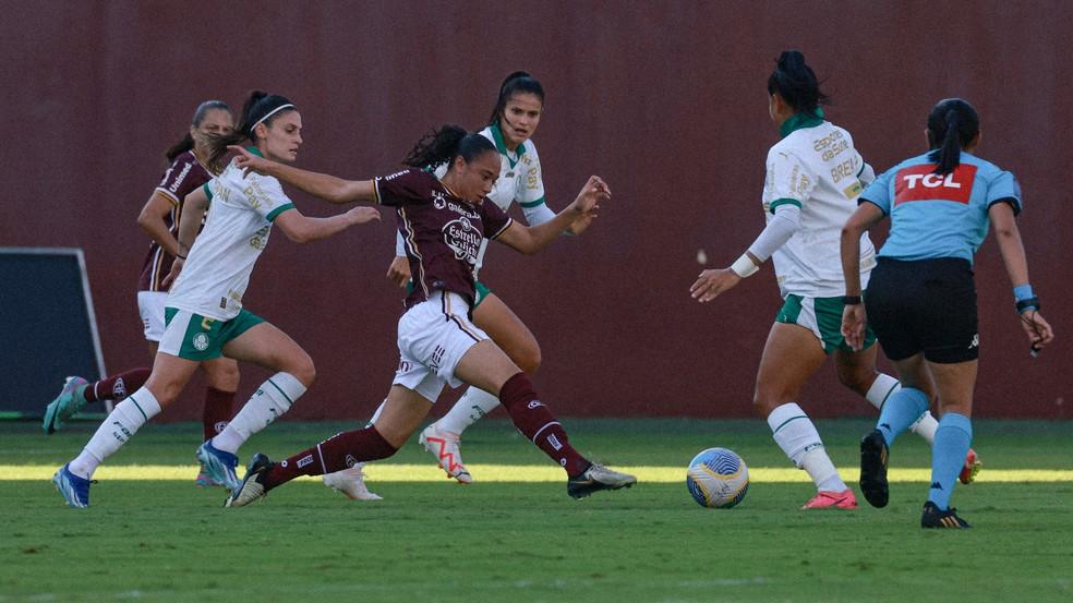 No Brasileiro, Ferroviária venceu Palmeiras, na 1ª fase do Paulista, deu Palmeiras