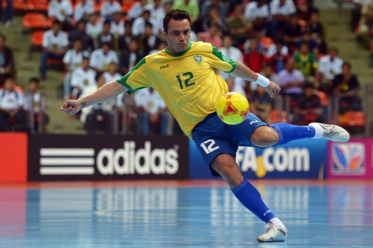 Futsal: Brasil e Argentina se enfrentam na final da Copa do Mundo em Tashkent