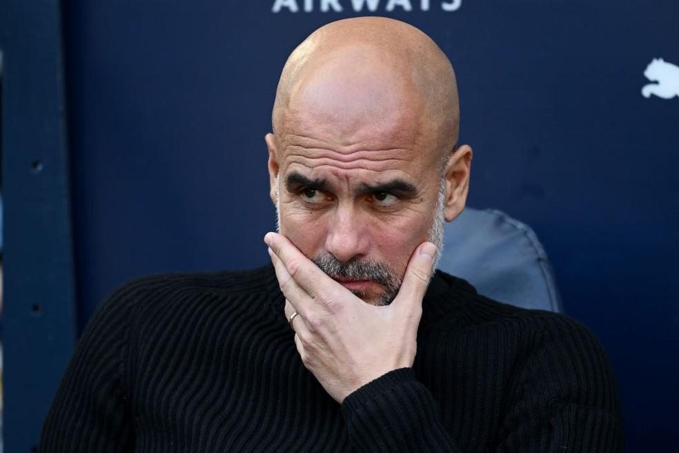 Pep Guardiola com contrato até junho de 2025