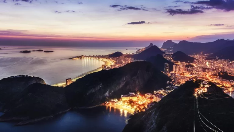 Chuva Intensa Marca o Clima no Rio de Janeiro e Niterói Neste Domingo