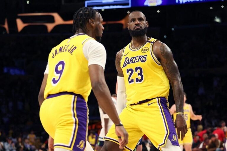 Lebron e Bronny James fazem história juntos na NBA