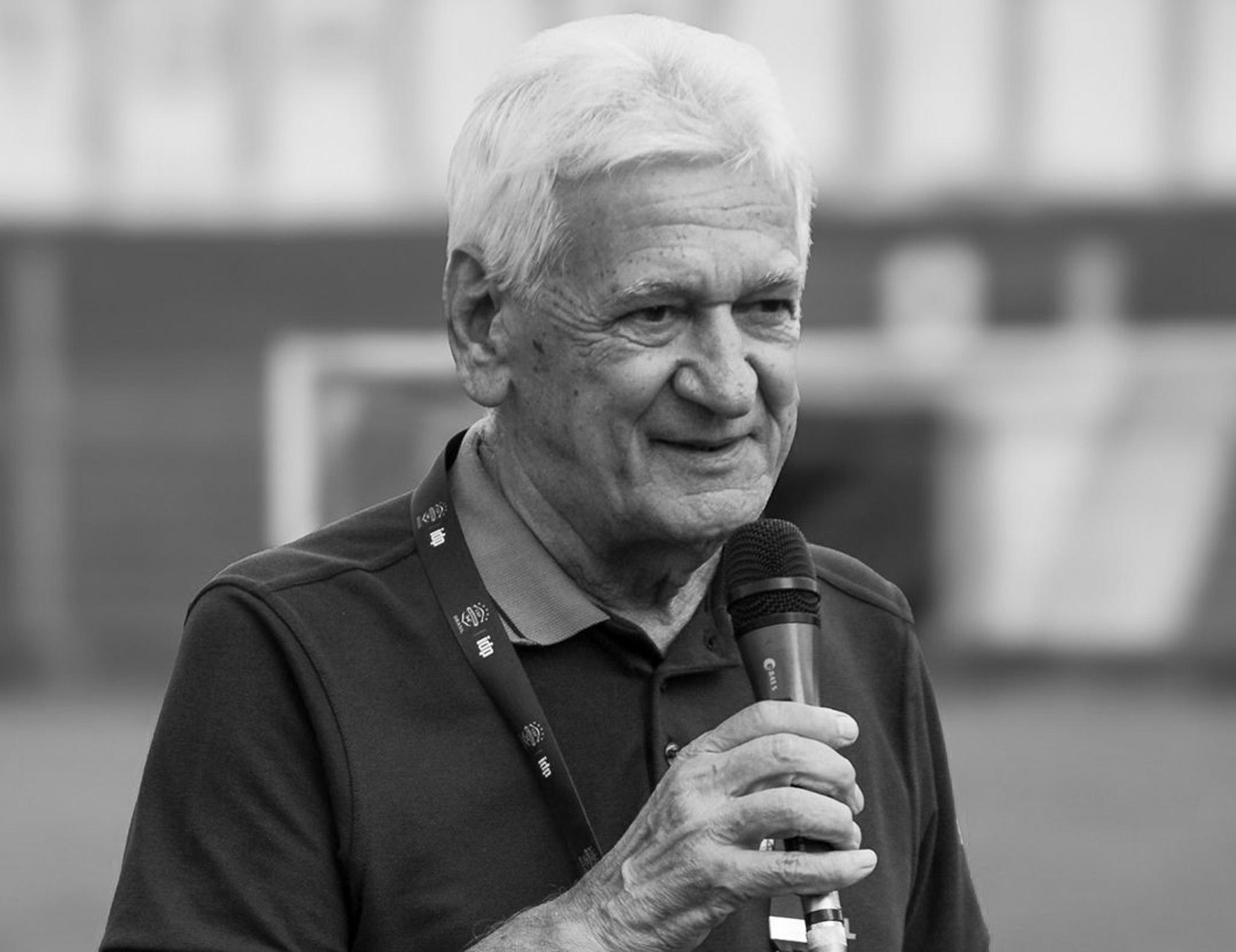 Corinthians presta homenagem a Prisco Palumbo