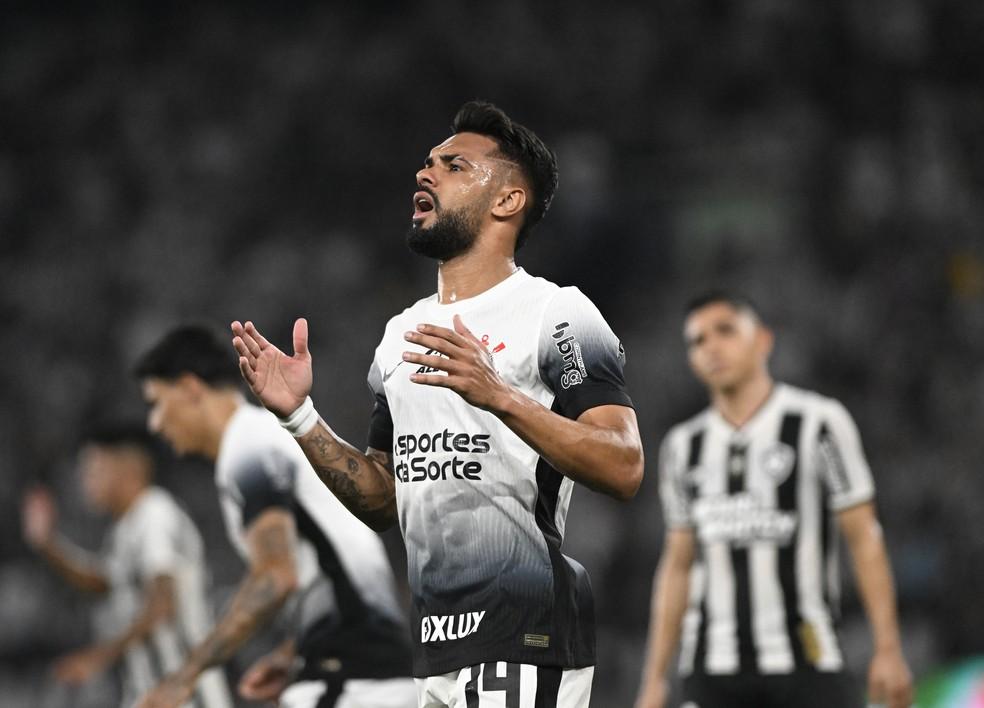 Raniele lamenta lance em Botafogo x Corinthians