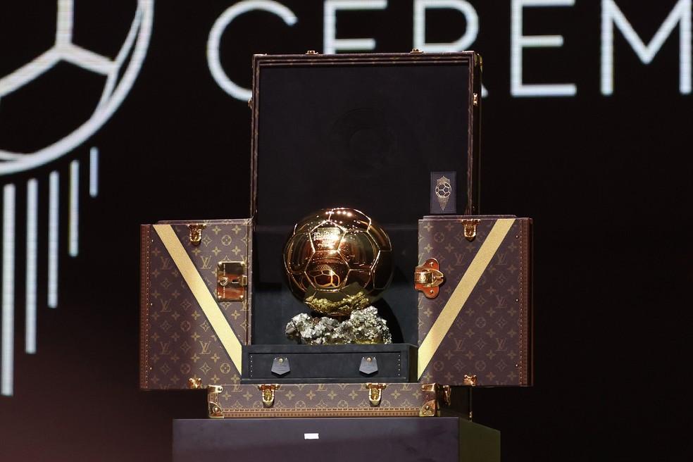 Bola de Ouro agora conta com a Uefa na organização da premiação