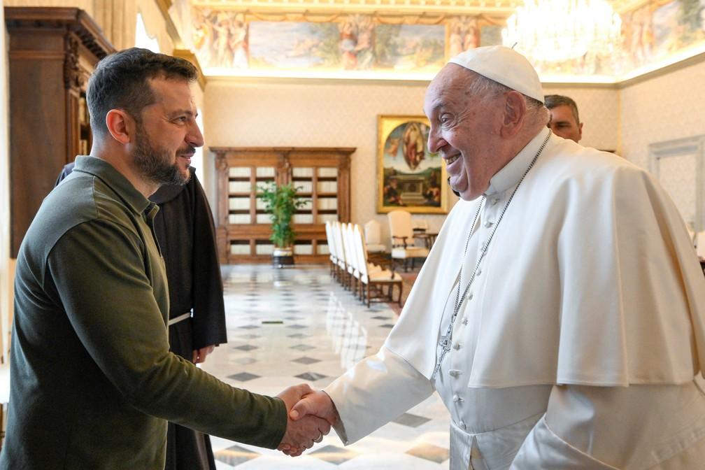 Volodymyr Zelensky e Papa Francisco