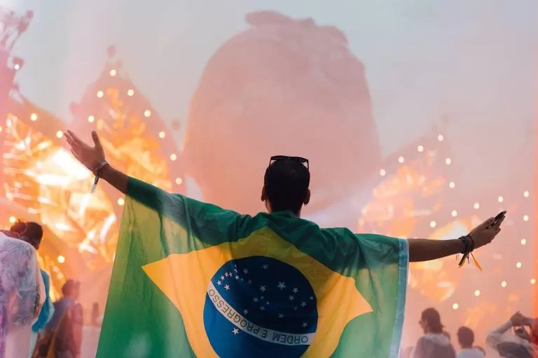 Tomorrowland Brasil 2024: Festival Renova Expectativas com Atrações Nacionais