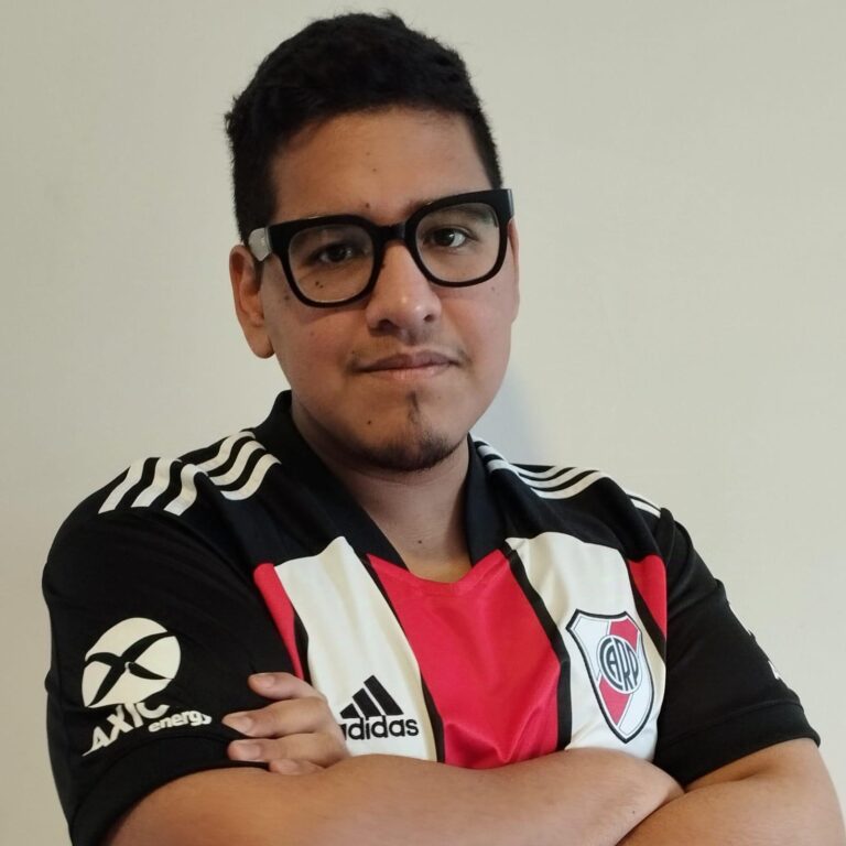 Claudio Echeverri em Foco: Dificuldades e Expectativas no River Plate