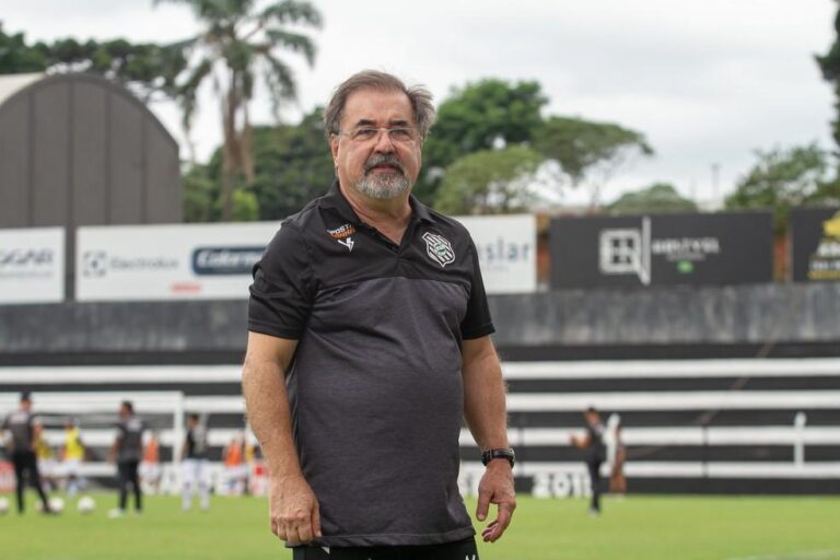 Figueirense Enfrenta Desafios na Copa Santa Catarina e Avalia Mudanças no Elenco