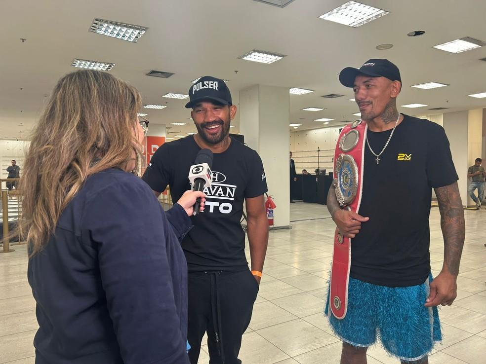 Morramad invade a entrevista do Esquiva ao sportv