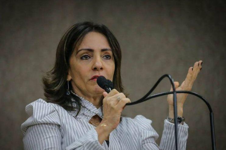 Emília Corrêa lidera nas intenções de voto para Prefeita de Aracaju, segundo pesquisa