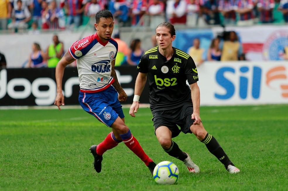 Filipe Luís estreou com derrota para o Bahia, mas depois tornou-se ídolo histórico do Flamengo