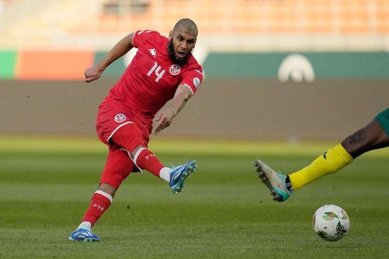 Aissa Laidouni durante jogo contra a África do Sul