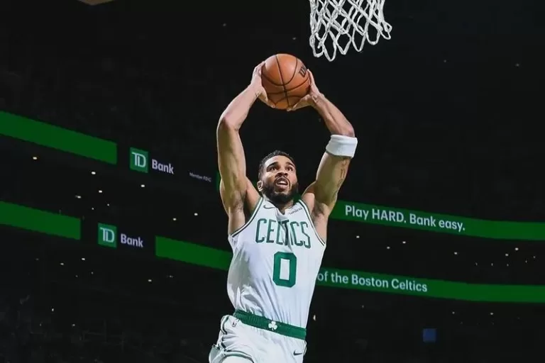 Boston Celtics Atropela Philadelphia 76ers em Jogo da Pré-Temporada da NBA