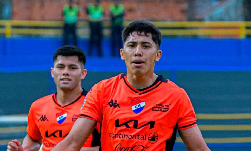 Carlos Jara Saguier, técnico do Cerro Porteño, durante coletiva