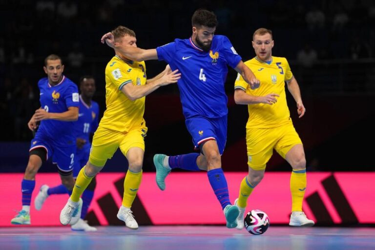 Ucrânia goleia a França e conquista o 3° lugar na Copa do Mundo de Futsal