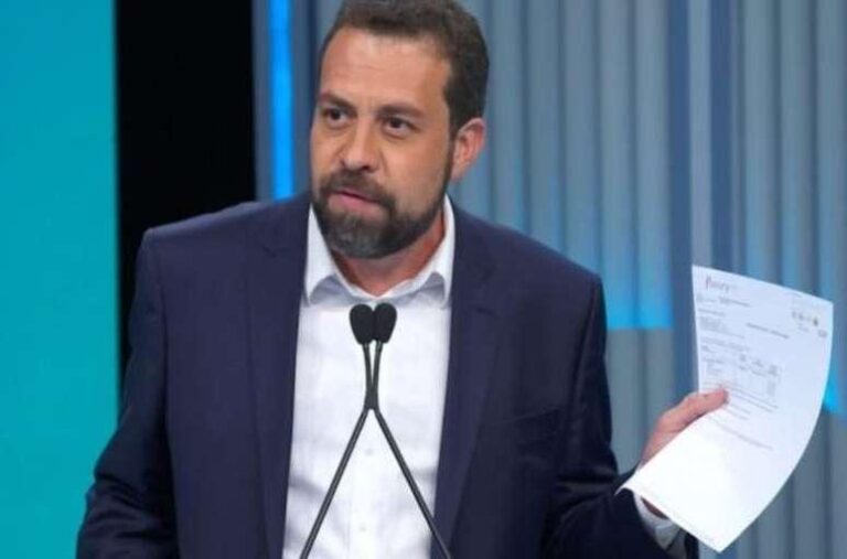 Boulos Exibe Exame Toxicológico em Debate e Desafia Adversário