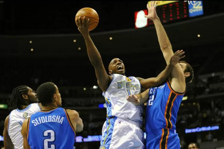 Denver Nuggets Abrem Temporada Contra o Oklahoma City Thunder em Grande Estilo