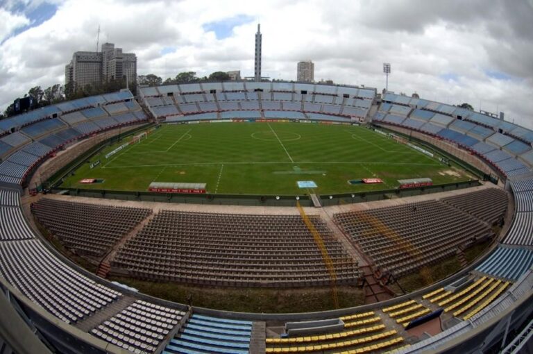 Peñarol e Botafogo: Tensão e Mudanças na Semifinal da Libertadores