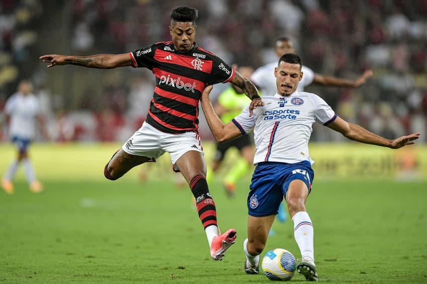 Flamengo e Bahia jogam pelo Campeonato Brasileiro