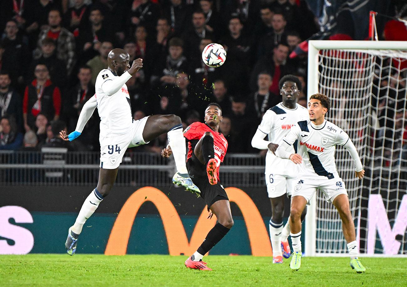 Jogadores do Le Havre lamentando a derrota contra o Stade Rennais.