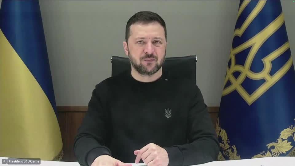 Presidente da Ucrânia, Volodymyr Zelensky, durante uma reunião virtual com Parlamento Europeu.