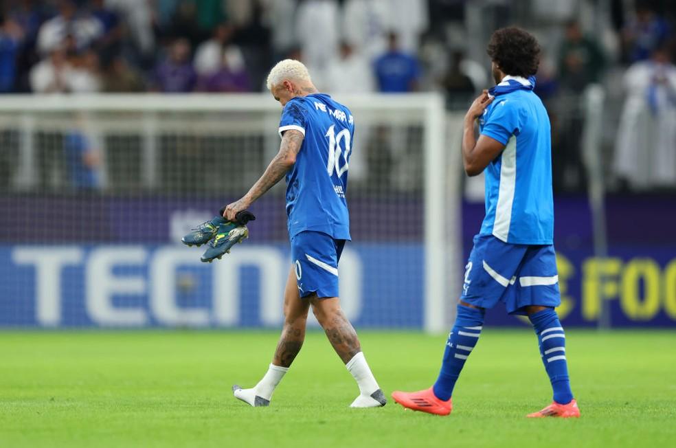 Neymar sofre lesão durante jogo do Al-Hilal pela Champions League da Ásia