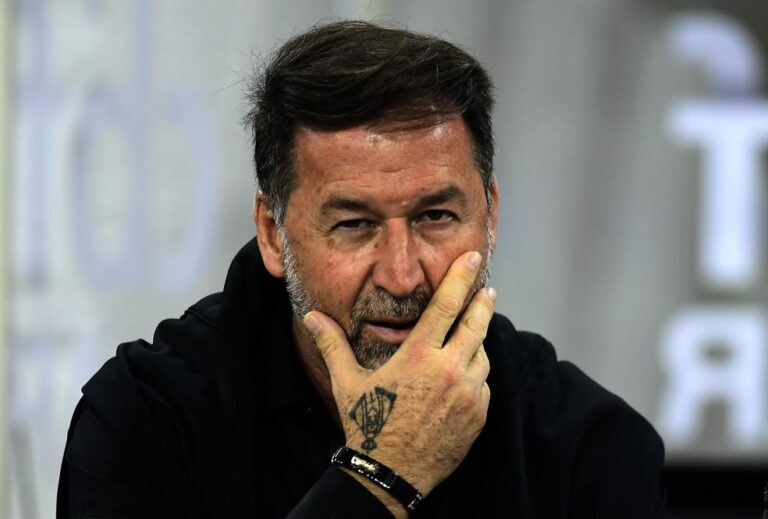 Conselho de Orientação do Corinthians Recomenda Impeachment de Augusto Melo