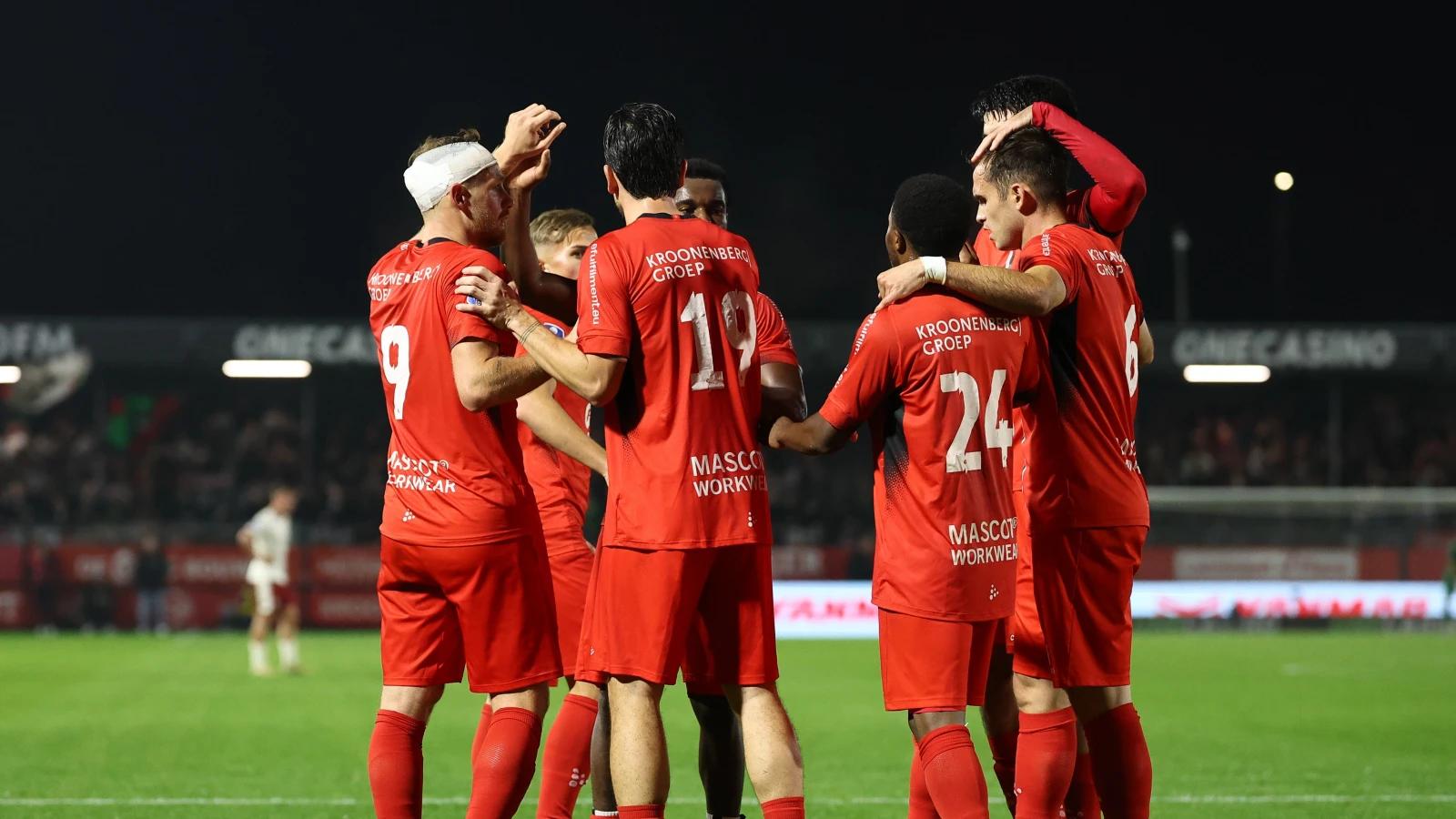 Hedwiges Maduro e a equipe de Almere City enfrentando desafios nesta temporada