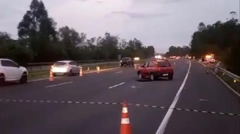 Bloqueio na FreeWay: Cratera causa caos no trânsito da BR-290