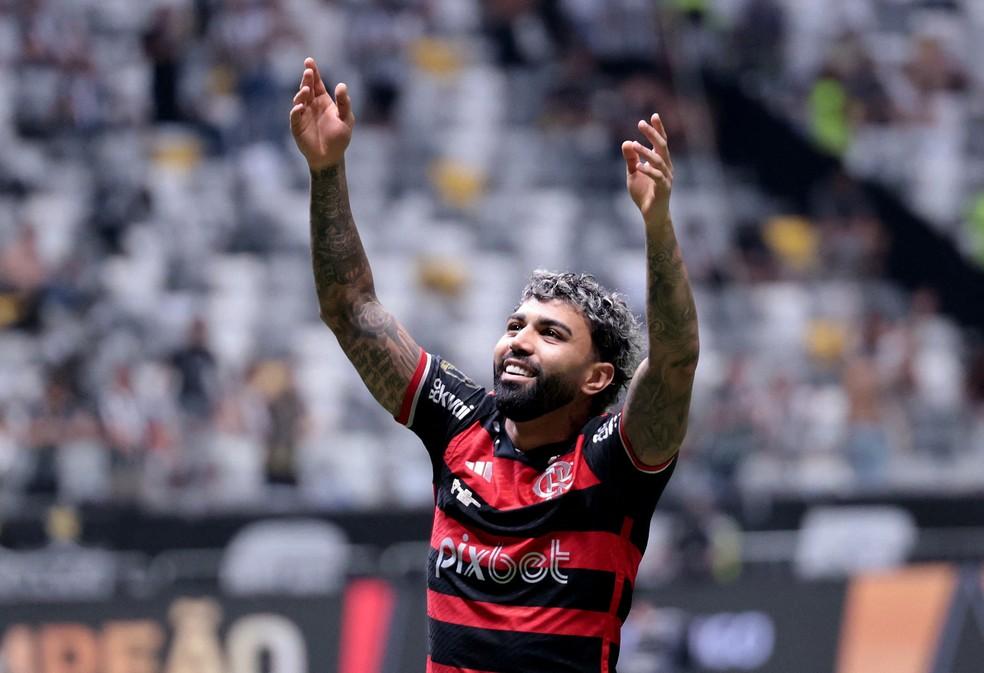 Gabigol comemora o título da Copa do Brasil