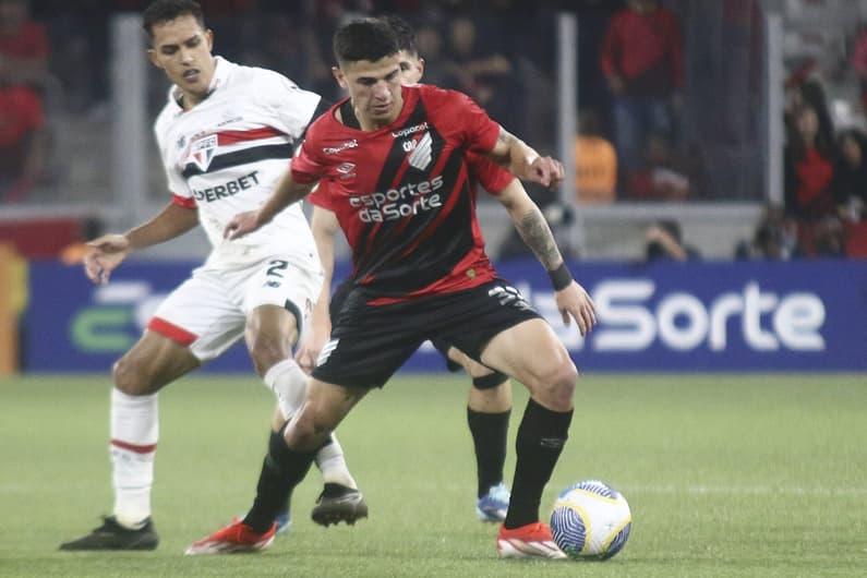 São Paulo e Athletico-PR duelam pelo Brasileirão