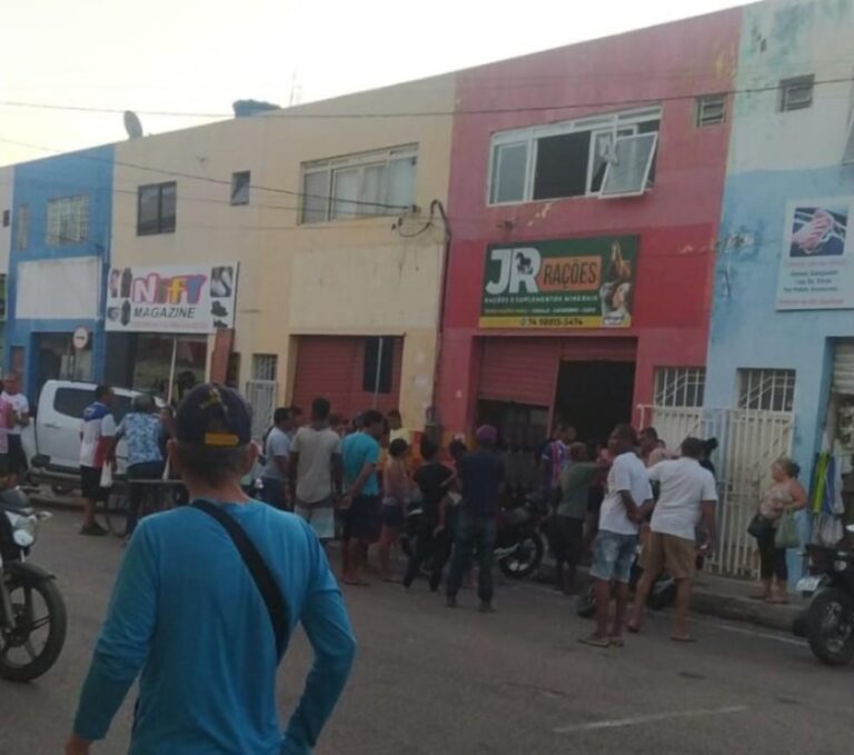 Triplo homicídio em Juazeiro: pai, filho e mulher são mortos a tiros