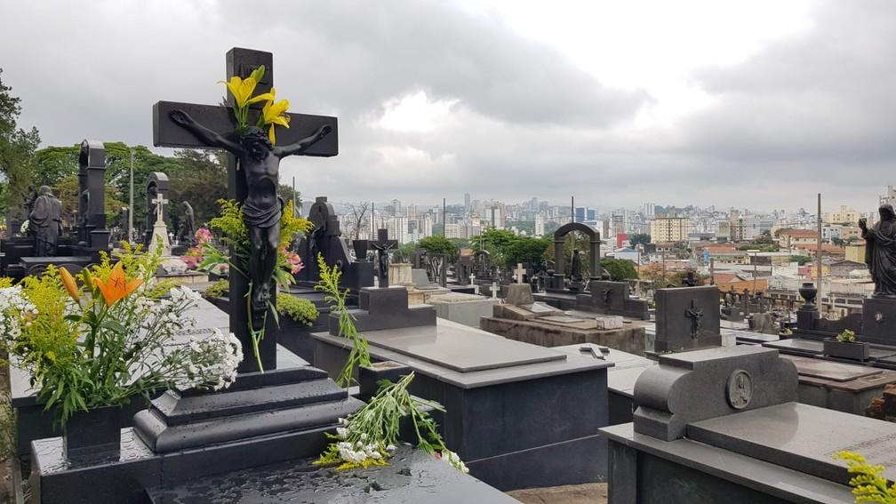 Cemitério do Bonfim, na Região Noroeste de Belo Horizonte