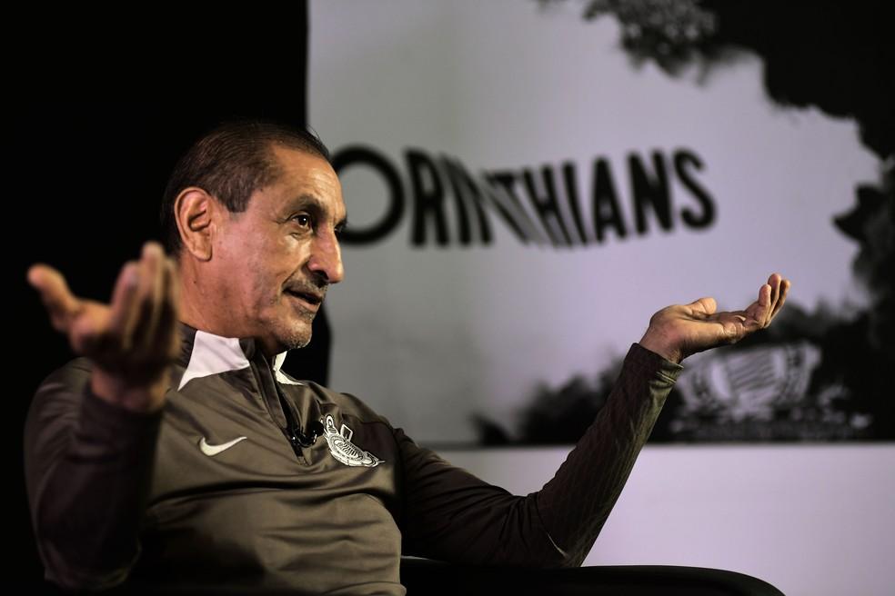 Ramón Díaz, técnico do Corinthians