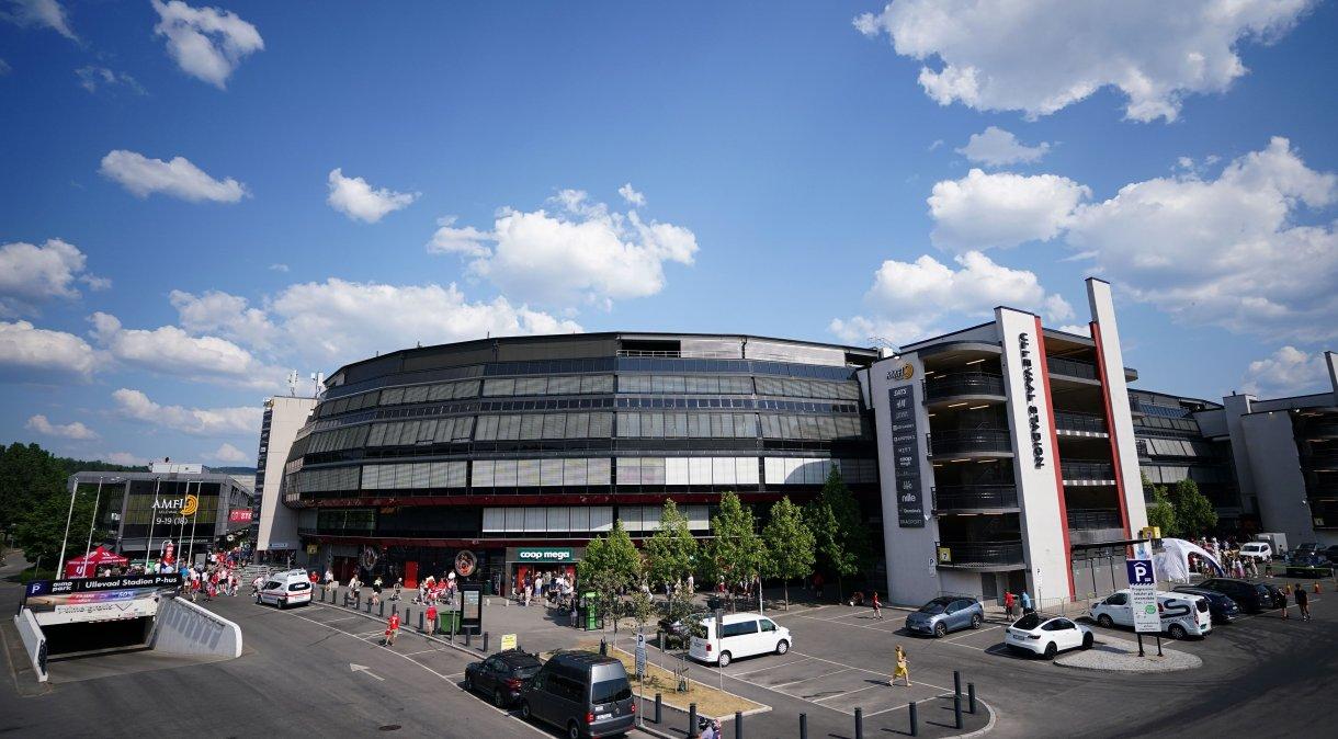 Ullevaal Stadion, em Oslo. recebe a partida entre Noruega e Cazaquistão.